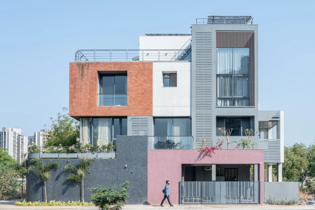 The Nordic Aangan: A Masterclass in 8,000 Sq. Ft. Multigenerational Luxury in Ahmedabad